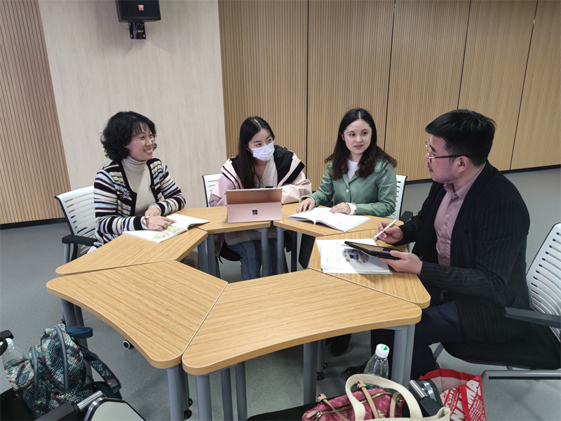 四人小組學習.jpg